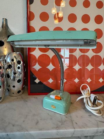 Geil jaren 50 bureaulampje beschikbaar voor biedingen