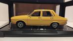Renault 12 TL sedan geel Norev 1:18 KRD, Ophalen of Verzenden, Zo goed als nieuw, Auto, Norev