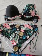 Bikini maat 5XL (48) met bloemenprint, Kleding | Dames, Badmode en Zwemkleding, Ophalen of Verzenden
