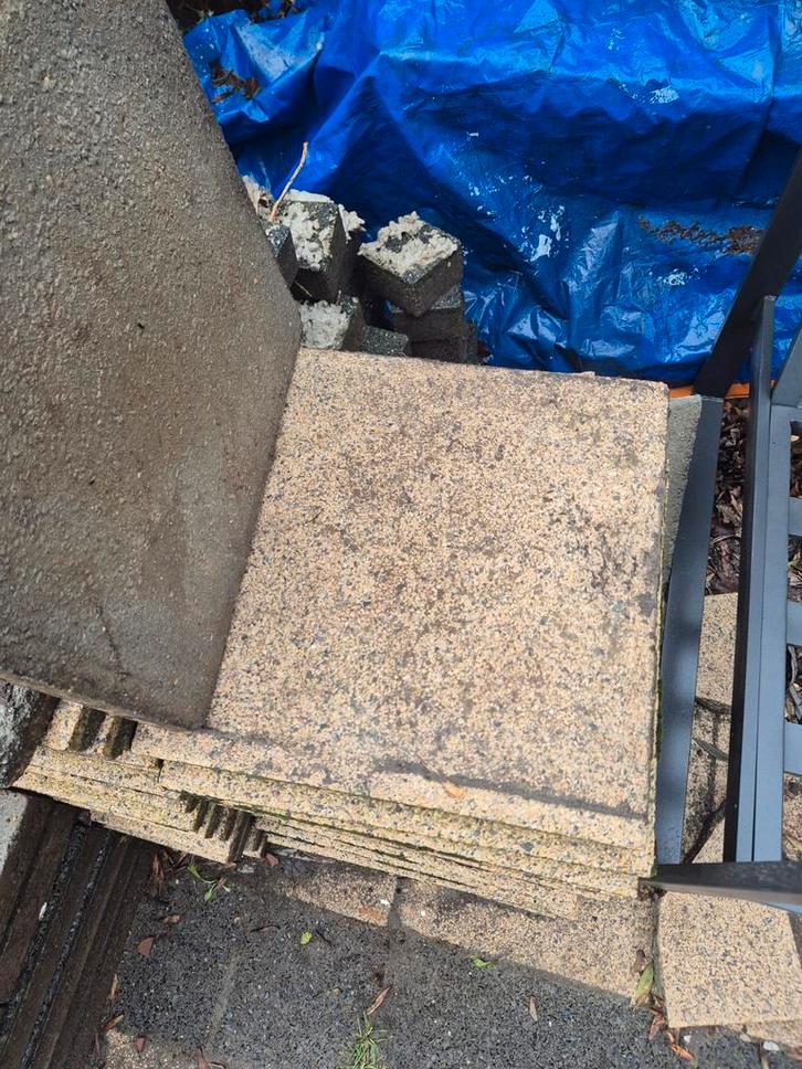 Partij tegels diverse formaten, Tuin en Terras, Tegels en Klinkers, Gebruikt, Terrastegels, Beton, Minder dan 5 m², Ophalen