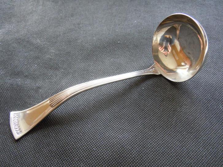Zilveren sauslepel GVK model Empire modelnr 21, 1928., Antiek en Kunst, Antiek | Bestek, Ophalen of Verzenden