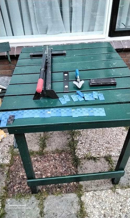 Vloer leggen set – laminaatsnijder en toebehoren, Doe-het-zelf en Verbouw, Werkbanken, Gebruikt, Ophalen