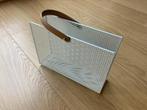 T E A B : Tijdschriften / lectuur / kranten bak, Huis en Inrichting, Woonaccessoires | Krantenbakken en Lectuurbakken, Ophalen