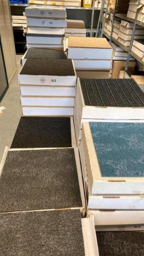 Tapijttegels vanaf €1,- tot €3,- per stuk | A Kwaliteit, Huis en Inrichting, Stoffering | Vloerbedekking, Nieuw, Tapijttegels