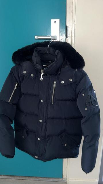 Moose Knuckles Jas - Stijlvol en Warm! beschikbaar voor biedingen