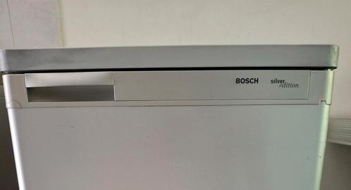Bosch koelkast BRANDSCHOON, Witgoed en Apparatuur, Vriezers en Diepvrieskisten, Gebruikt, Vrijstaand, Minder dan 60 cm, Ophalen