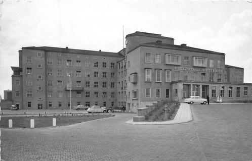 (381-095-021) Gorinchem Prinses Beatrix ziekenhuis, Verzamelen, Ansichtkaarten | Nederland, Zuid-Holland, Verzenden