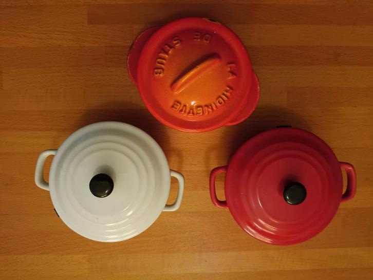 Mini Oven Pannetjes - Staub + 2 Onbekend - 150ml, Huis en Inrichting, Keuken | Potten en Pannen, Gebruikt, Overige typen, Gietijzer