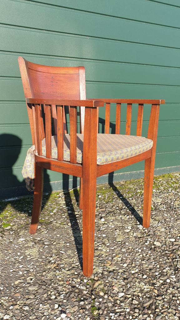 4 Klassieke Kersenhouten Eetkamer Armstoelen, Huis en Inrichting, Gebruikt, Bruin, Verzenden, Klassiek