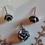 Zilveren Roosjes oorbellen en roosje hanger., Ophalen of Verzenden, Zo goed als nieuw, Zilver, Zilver