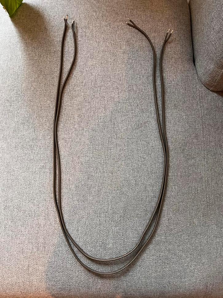 HiFi Klubben Essentials Prime Speaker Cable - 2x 1,5m, Audio, Tv en Foto, Audiokabels en Televisiekabels, Gebruikt, Luidsprekerkabel