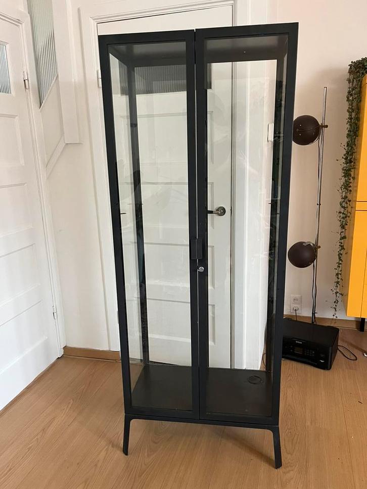 Ikea Milsbo kast zwart / greenhouse, Huis en Inrichting, Kasten | Vitrinekasten, Gebruikt, 150 tot 200 cm, 50 tot 100 cm, 25 tot 50 cm