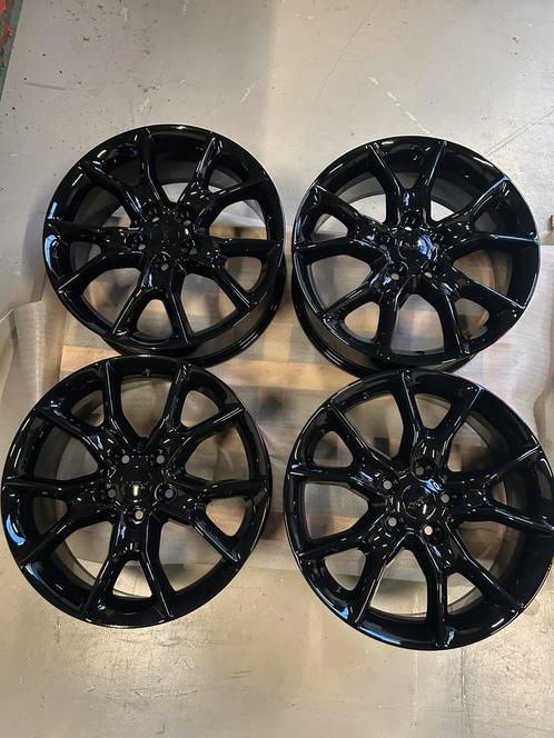 Zwarte Jeep Grand Cherokee velgen 20 inch/banden 265x50xR20, Auto-onderdelen, Banden en Velgen, Velg(en), Zomerbanden, 20 inch