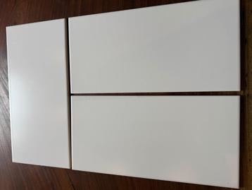 Wandtegels 20 x40 wit mat (8,8 M2) beschikbaar voor biedingen