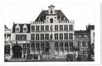 AK Bergen op Zoom - Stadhuis aan de Grote Markt, Verzenden, 1940 tot 1960, Gelopen, Noord-Brabant
