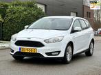 Ford Focus Wagon 1.0 Titanium Edition Cruise*Airco*Trekhaak*, Te koop, Geïmporteerd, 5 stoelen, Benzine