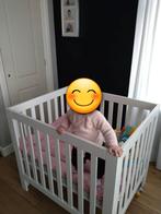 Witte vierkante box - in nette staat, Kinderen en Baby's, Boxen, Ophalen, Zo goed als nieuw, Vierkant, Boxkleed