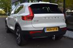 Volvo XC40 B4 197pk Plus Dark | Driver Assist | 19'' | Trekh, Gebruikt, Euro 6, 4 cilinders, 24 maanden