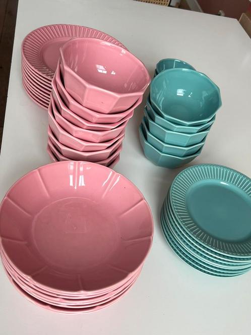 Serviesset 44 delig roze/turquoise ikea, Huis en Inrichting, Keuken | Servies, Gebruikt, Compleet servies, Ophalen of Verzenden