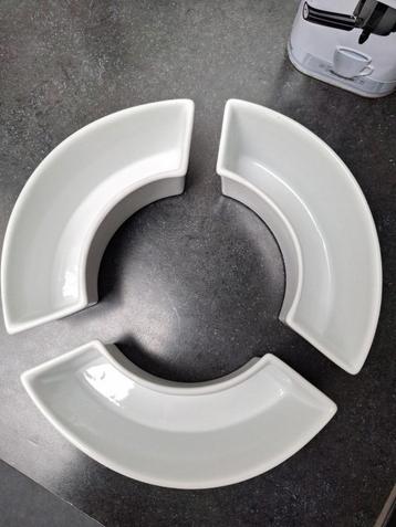 Bloempotten uit delen - Keramiek beschikbaar voor biedingen