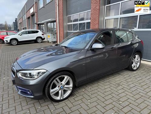 BMW 116d LCI Sport AUT LED Navi Carplay PDC Cruise Stoelvw, Auto's, BMW, Bedrijf, Te koop, 1-Serie, ABS, Airbags, Airconditioning