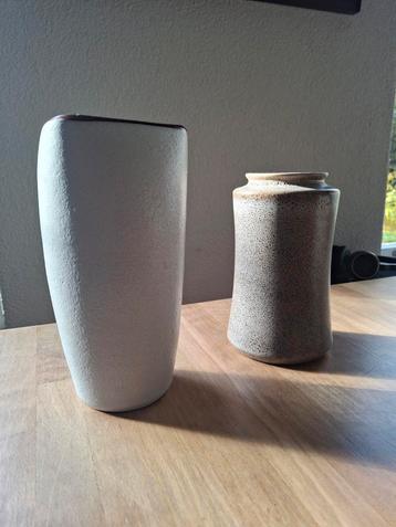 Jaren 60 Ravelli vaas beschikbaar voor biedingen