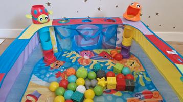 Playgro ballenbak /ballenbad pop & drop en Infantino beschikbaar voor biedingen