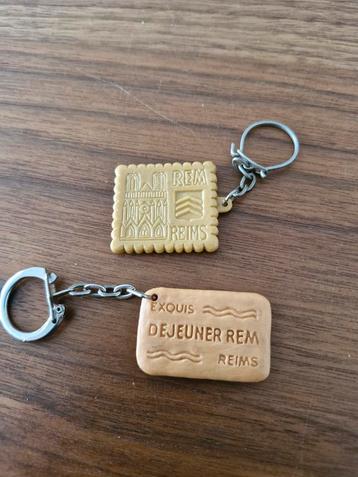 1004 Vintage Reims Sleutelhangers - Frankrijk Koelkjes beschikbaar voor biedingen