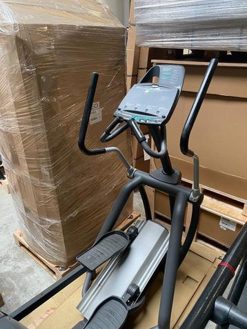 Precor Crosstrainer  beschikbaar voor biedingen