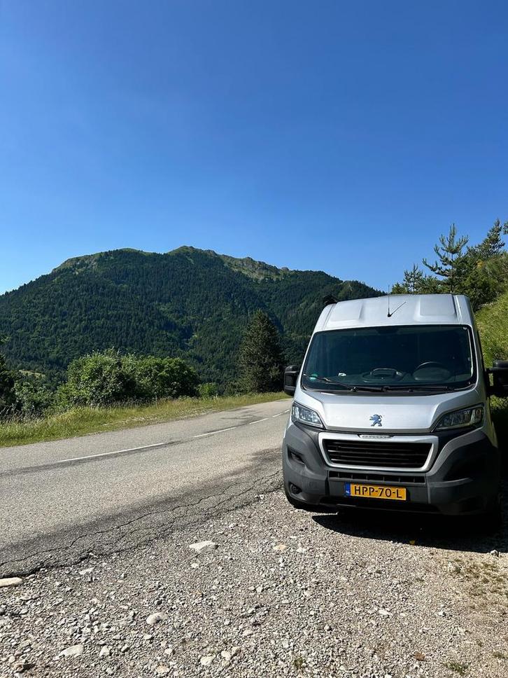Offgrid Peugeot Boxer Buscamper - Klaar voor Avontuur!, Caravans en Kamperen, Campers, Particulier, tot en met 2, Buscamper of Camperbus