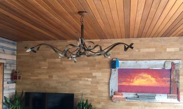 HANDGEMAAKTE METALEN HANGLAMP.INDUSTRIEEL DESIGN, ROESTKLEUR beschikbaar voor biedingen