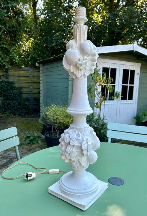Handgesneden antieke houten lampvoet, Antiek en Kunst, Antiek | Lampen, Ophalen of Verzenden