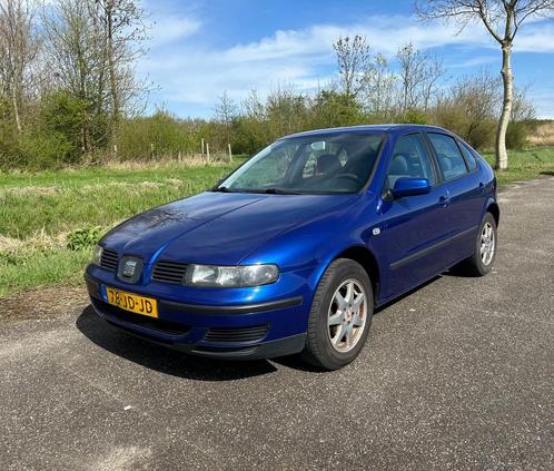 Seat Leon 1.6 16V 77KW 2002 Blauw, Auto's, Seat, Particulier, Leon, Trekhaak, Benzine, C, Hatchback, Handgeschakeld, Origineel Nederlands