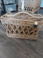 Riviera maison lectuurbak krantenbak, Huis en Inrichting, Woonaccessoires | Krantenbakken en Lectuurbakken, Ophalen of Verzenden