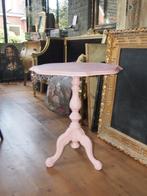 Roze Bijzettafel, Ophalen