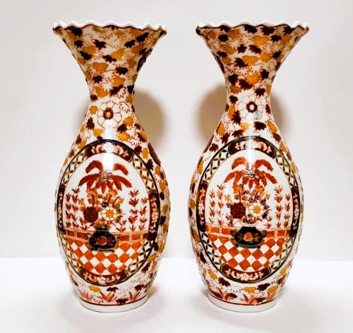 Japanse Imari Kraagvazen - Oosters, Antiek en Kunst, Antiek | Vazen, Ophalen of Verzenden