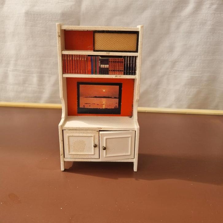 2 Lundby kasten, deurtjes planken met boeken, box miniatuur, Verzamelen, Poppenhuizen en Toebehoren, Gebruikt, Poppenhuis, Ophalen of Verzenden