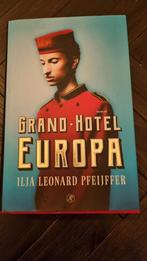 Grand hotel Europa, Boeken, Literatuur, Nieuw, Ophalen of Verzenden