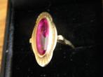 14 krt Gouden ring met een schitterende Robijn, Sieraden, Tassen en Uiterlijk, Antieke sieraden, Ophalen of Verzenden, Goud, Ring