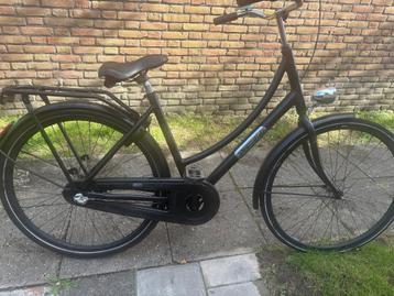 Nette. Dame. Omafiets beschikbaar voor biedingen