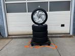 Volkswagen  Golf - GTE.  Zomerset.  225 - 45 - 17., Auto-onderdelen, Banden en Velgen, Gebruikt, Banden en Velgen, 17 inch, Ophalen of Verzenden