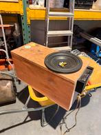 Rockford fosgate 10 inch sub in kist berken, Auto diversen, Autospeakers, Ophalen of Verzenden, Zo goed als nieuw