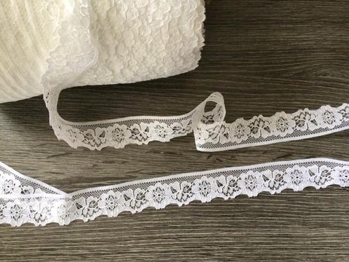 (Nr 503) Aanbieding Prachtig WIT Fantasie kant 10 m € 4.00, Hobby en Vrije tijd, Naaien en Fournituren, Nieuw, Kant, Verzenden