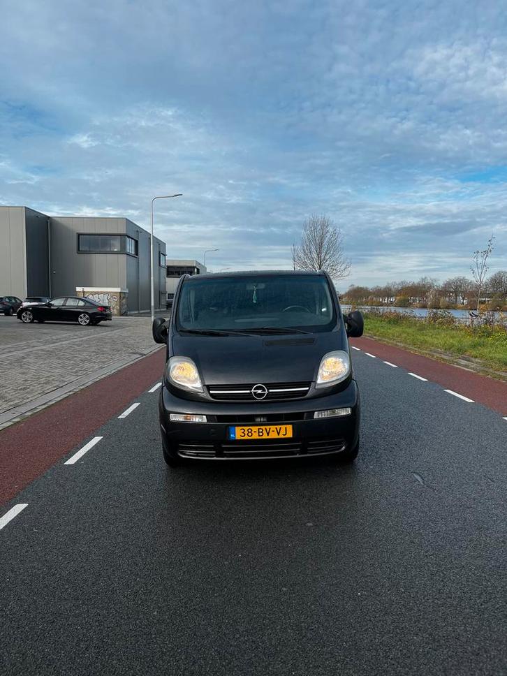 Opel Vivaro 1.9 DTI 2.9T L2h1 2006 - ZIE OMSCHRIJVING, Auto's, Bestelauto's, Particulier, Opel, Diesel, Handgeschakeld, Origineel Nederlands