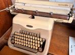 Retro typemachine merk Triumph, Diversen, Typemachines, Ophalen, Gebruikt