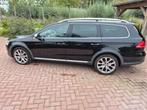 Volkswagen Passat Alltrack 2.0 TDI DSG Navi Xenon Pano, Automaat, Zwart, 2000 kg, Zwart