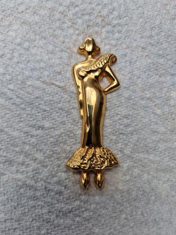 Broche dame beschikbaar voor biedingen