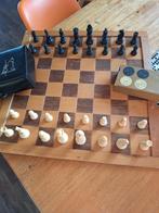 Keurig houten schaakspel en damspel, Hobby en Vrije tijd, Gezelschapsspellen | Bordspellen, Een of twee spelers, Gebruikt, Ophalen of Verzenden