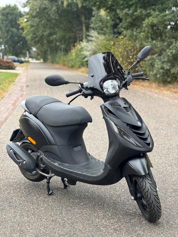 ✅ Zeer Nette Piaggio Zip Sp Snor 2018 BLACK ON BLACK! ✅ beschikbaar voor biedingen