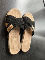 Uggs slipers, Ophalen of Verzenden, Zo goed als nieuw